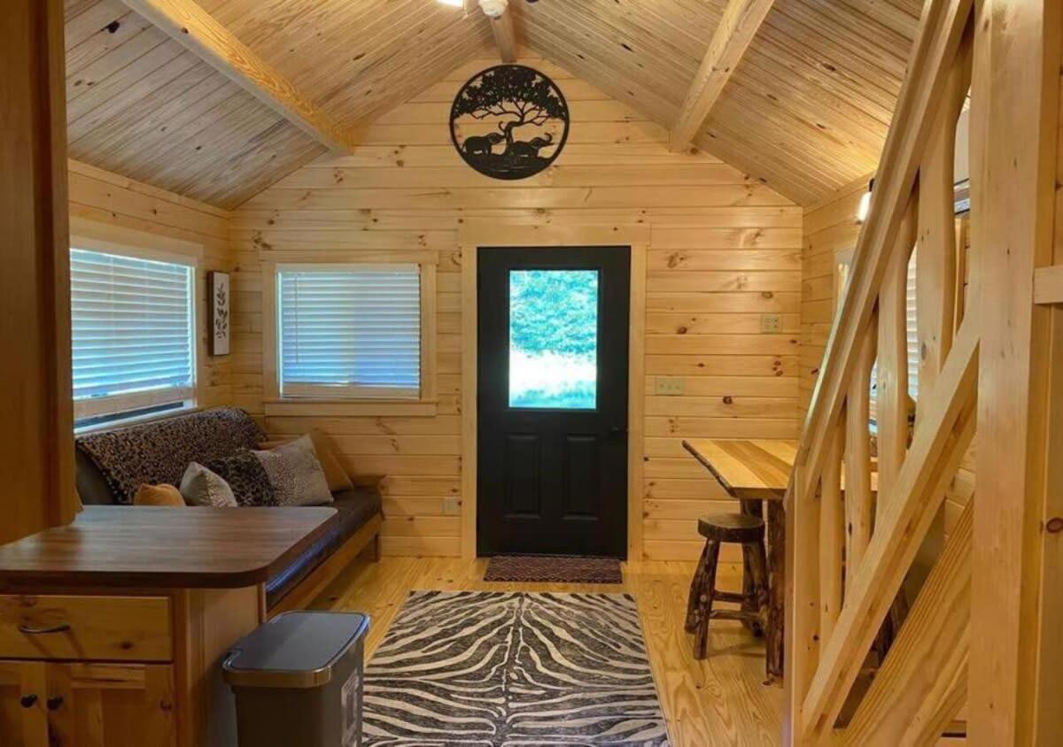 Serene 1Br Cabin Near Nc Z00 With Loft & Waterview Asheboro Buitenkant foto
