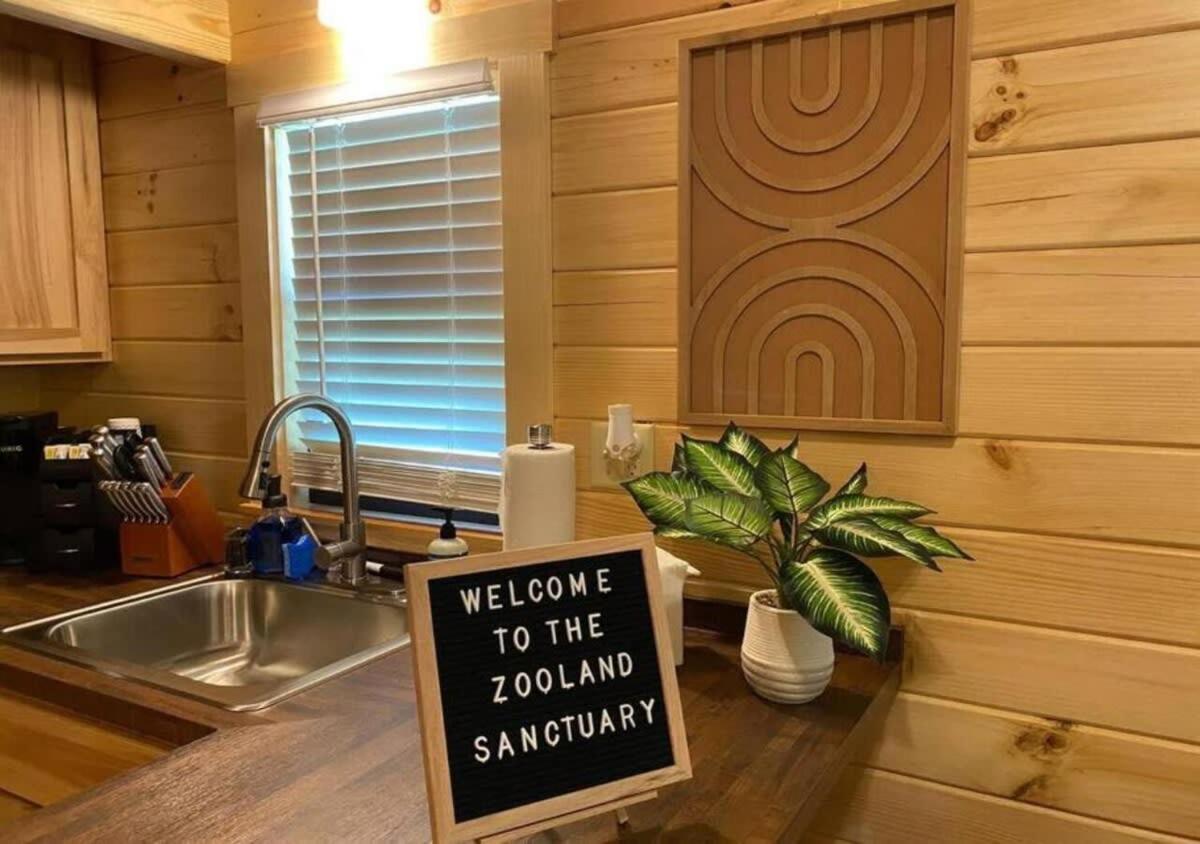 Serene 1Br Cabin Near Nc Z00 With Loft & Waterview Asheboro Buitenkant foto